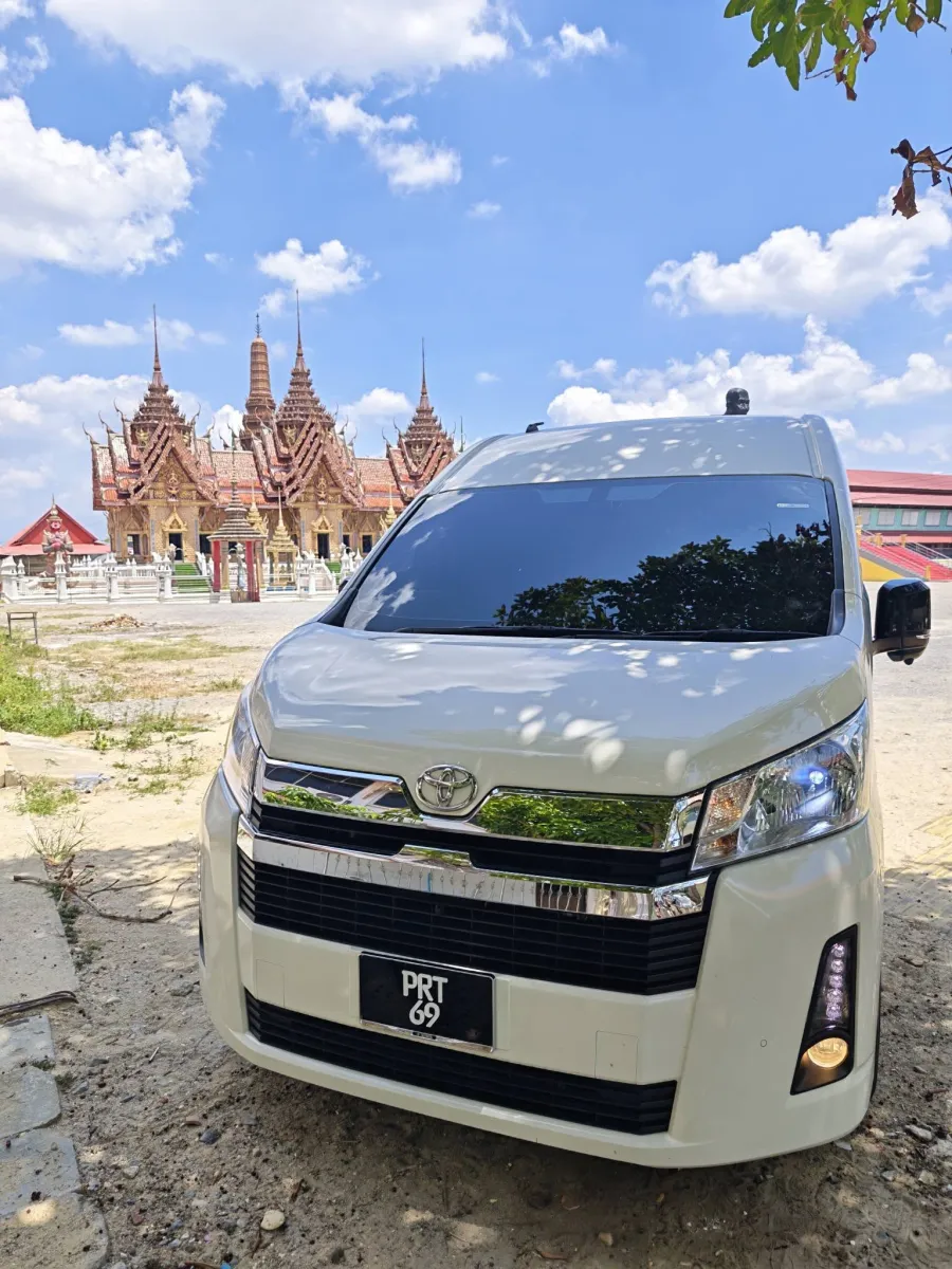 Pengalaman percutian Azzram Holidays